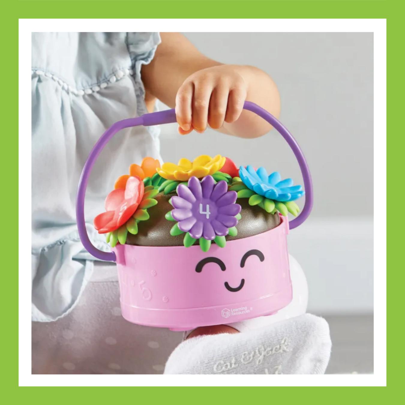 LEARNING RESOURCES POPPY THE COUNT & STACK FLOWER POT™