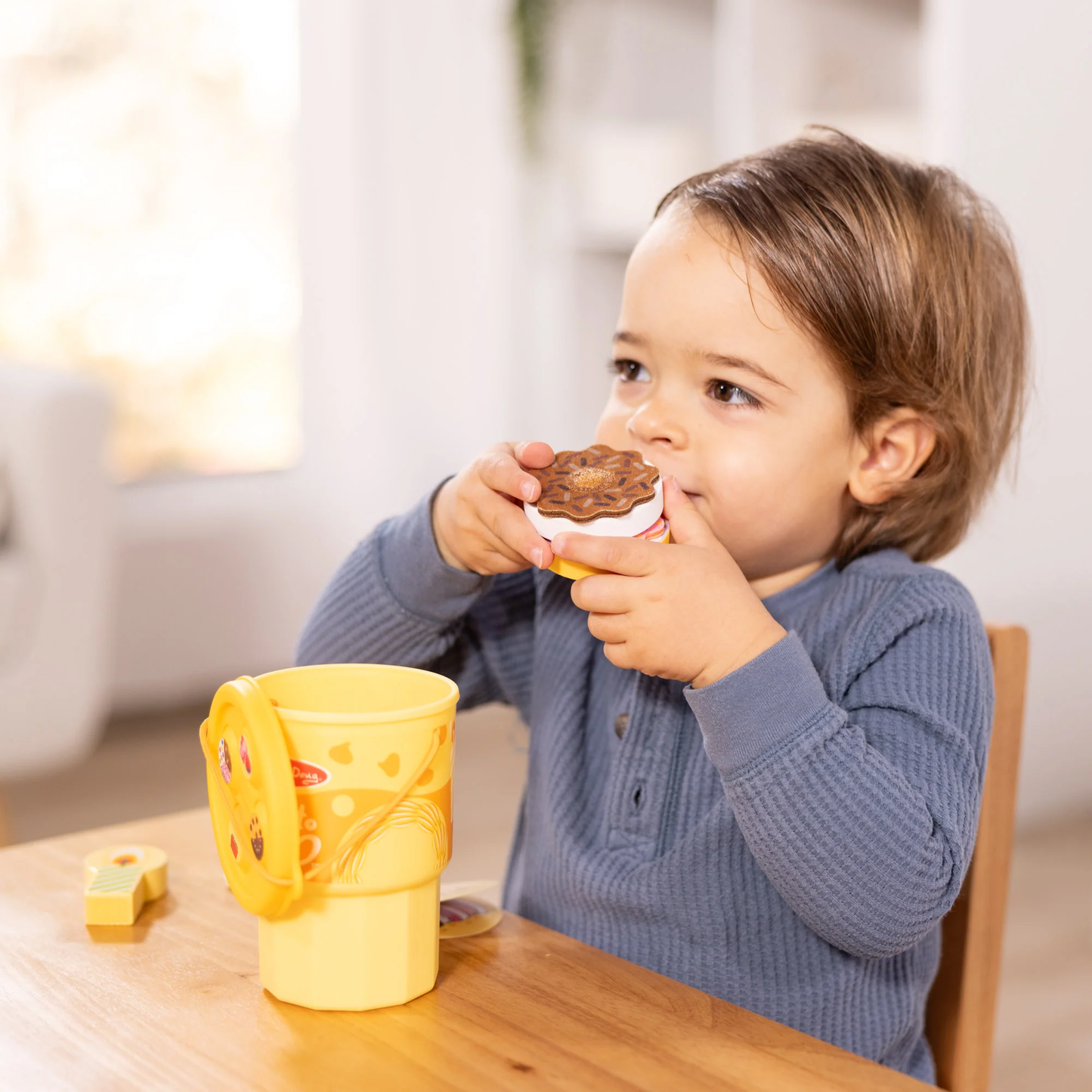 Melissa & Doug Play to Go Cup Cake & Cookies Play Set