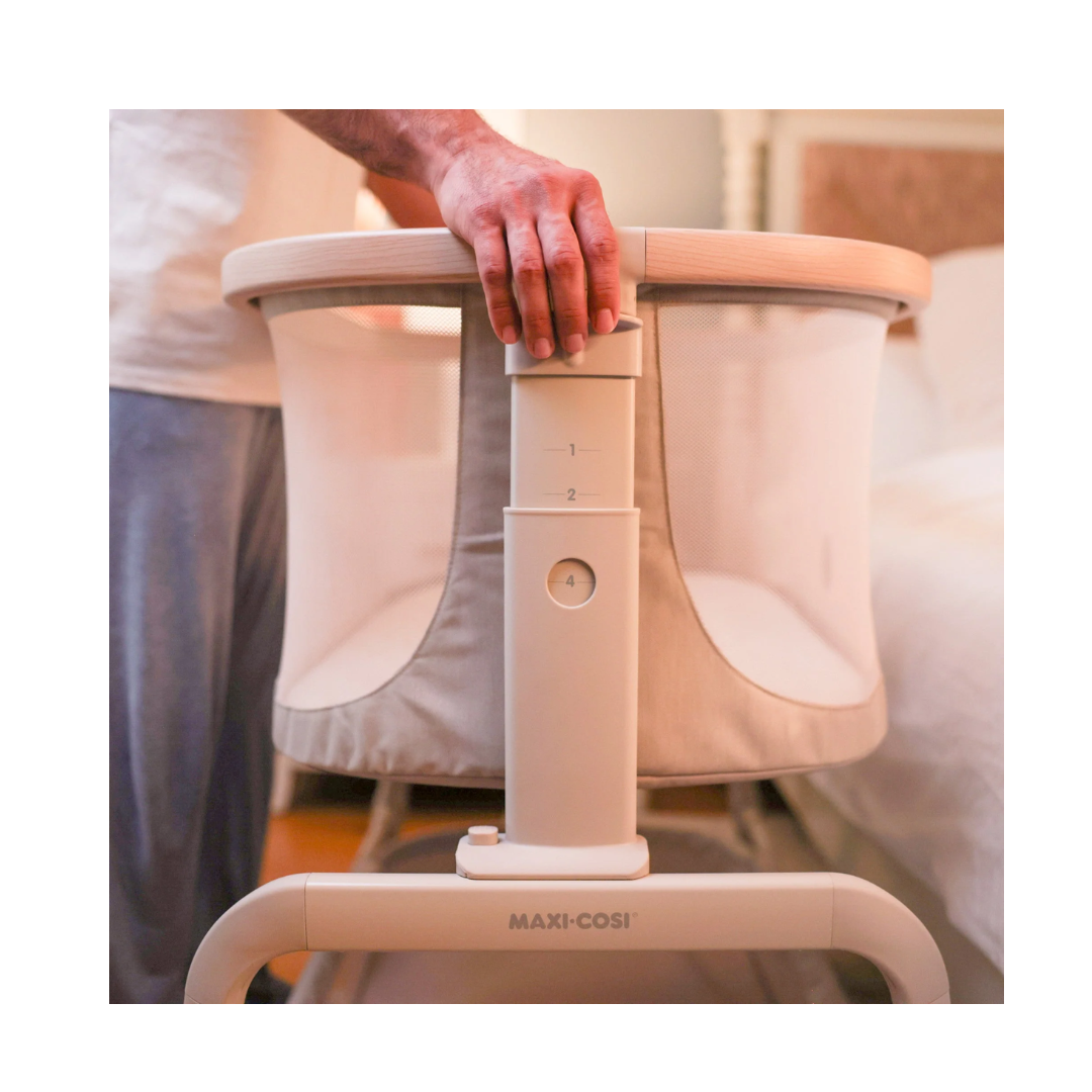 Maxi Cosi Iora Bedside Bassinet