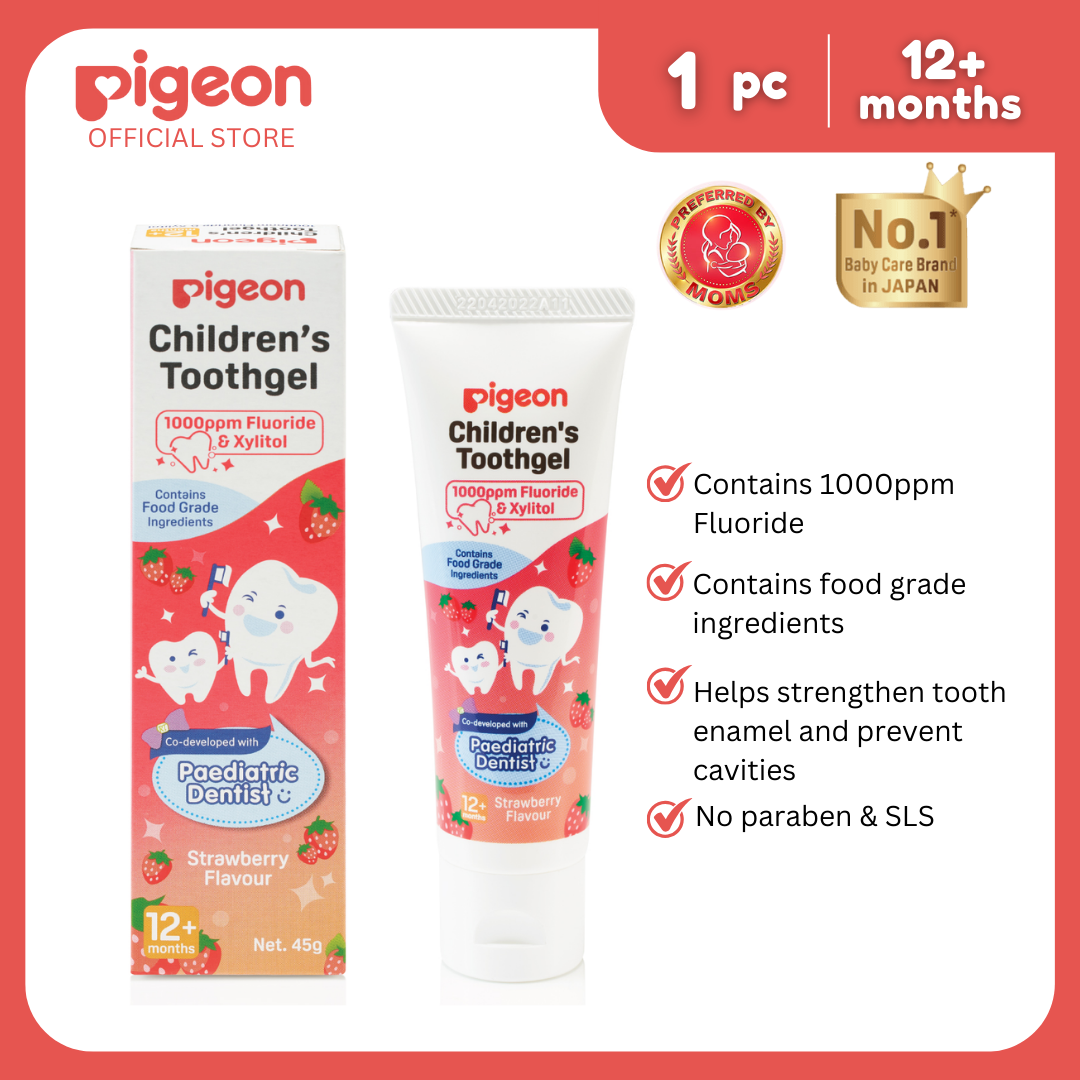 Pigeon Gift Set:  Lesson 4 Toothbrush Pink + Toothgel Strawberry