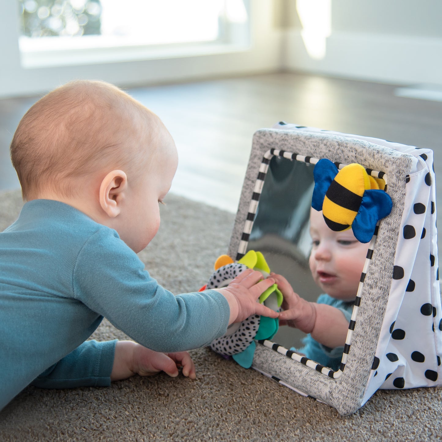 SASSY GREY TUMMY TIME FLOOR MIRROR BEE
