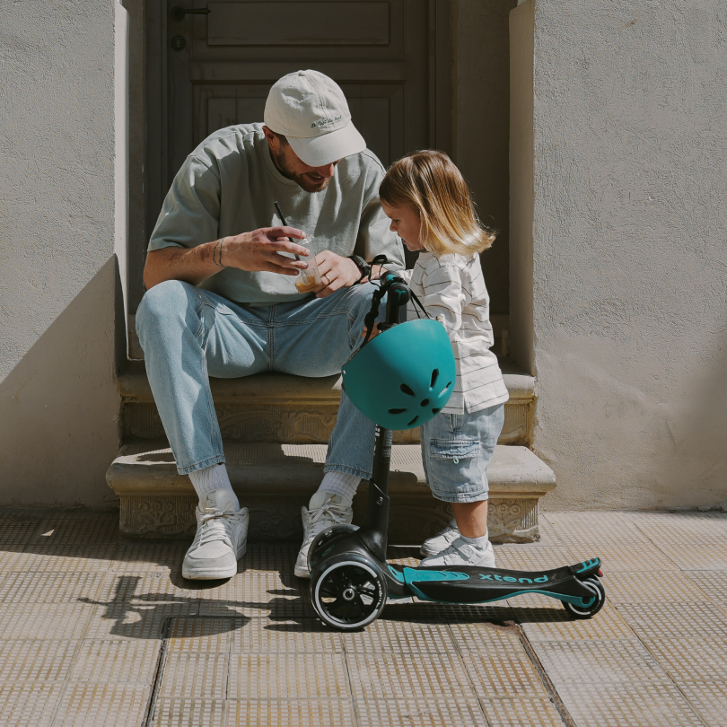 SmarTrike Xtend Scooter ride on - Grey