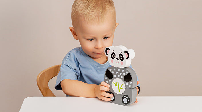 Kids Hits Cute Panda